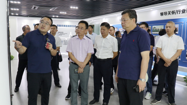 湖北省鄂州市委常委、副市长卢辉一行莅临金年会体育官方网站考察调研