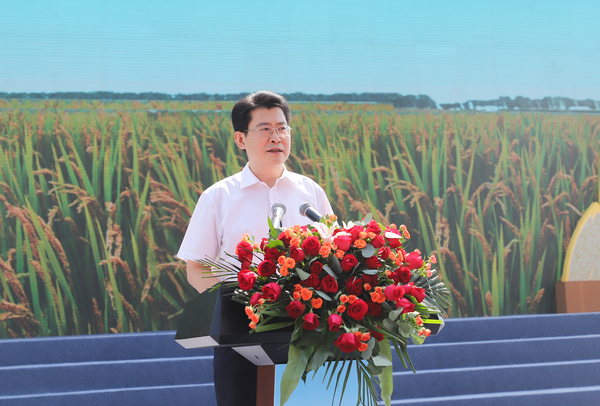 萍乡市委副书记、市长刘烁致辞